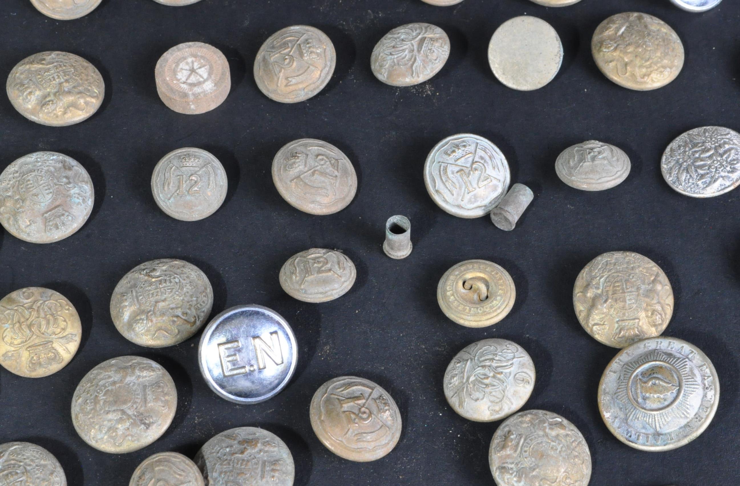 COLLECTION OF WWI FIRST WORLD WAR MILITARY BUTTONS - Image 6 of 6