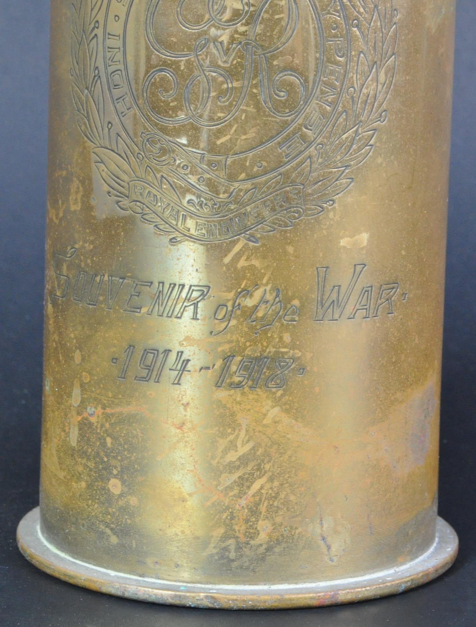 WWI FIRST WORLD WAR ROYAL ENGINEERS ENGRAVED ARTILLERY SHELL - Image 3 of 5