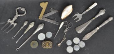 SILVERHALLMARKED BUTTON HOOKS WITH VARIOUS CURIOS