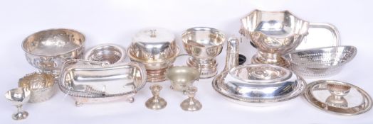 A COLLECTION OF 20TH CENTURY SILVER PLATE