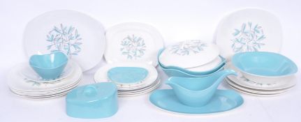 1960S RETRO MIDWINTER DINNER SERVICE