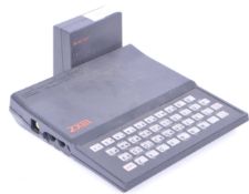 RETRO VINTAGE SINCLAIR ZX81 COMPUTER
