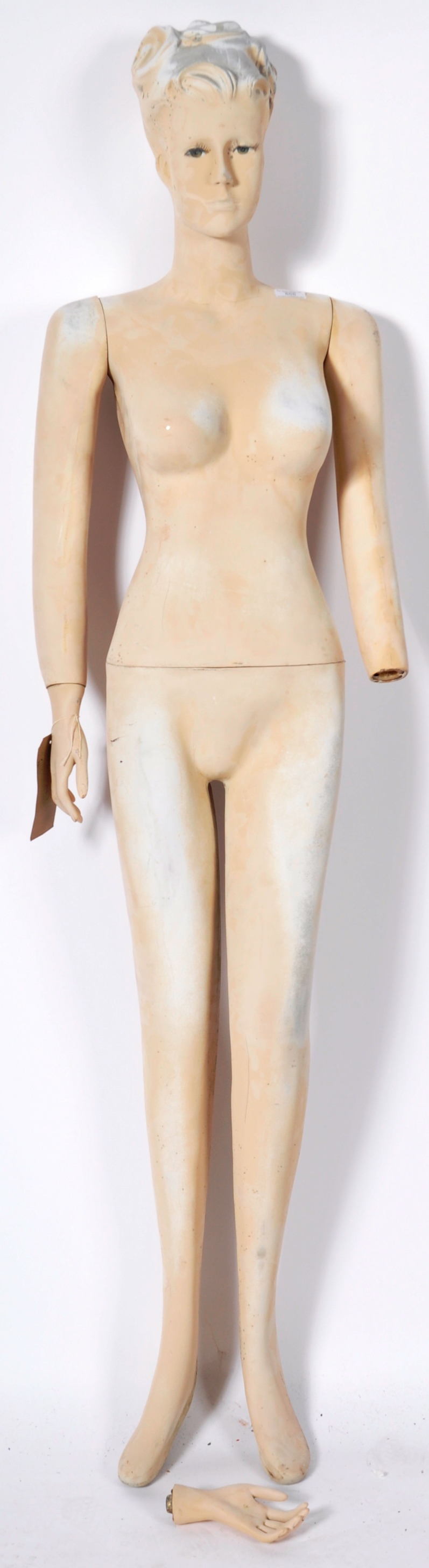 VINTAGE MID 20TH CENTURY FULLY BODY FEMALE MANNEQUIN