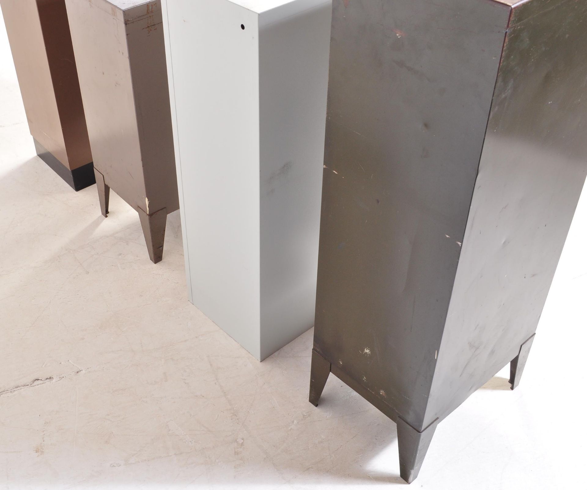 COLLECTION OF FOUR RETRO METAL FILING CABINETS - Image 10 of 10