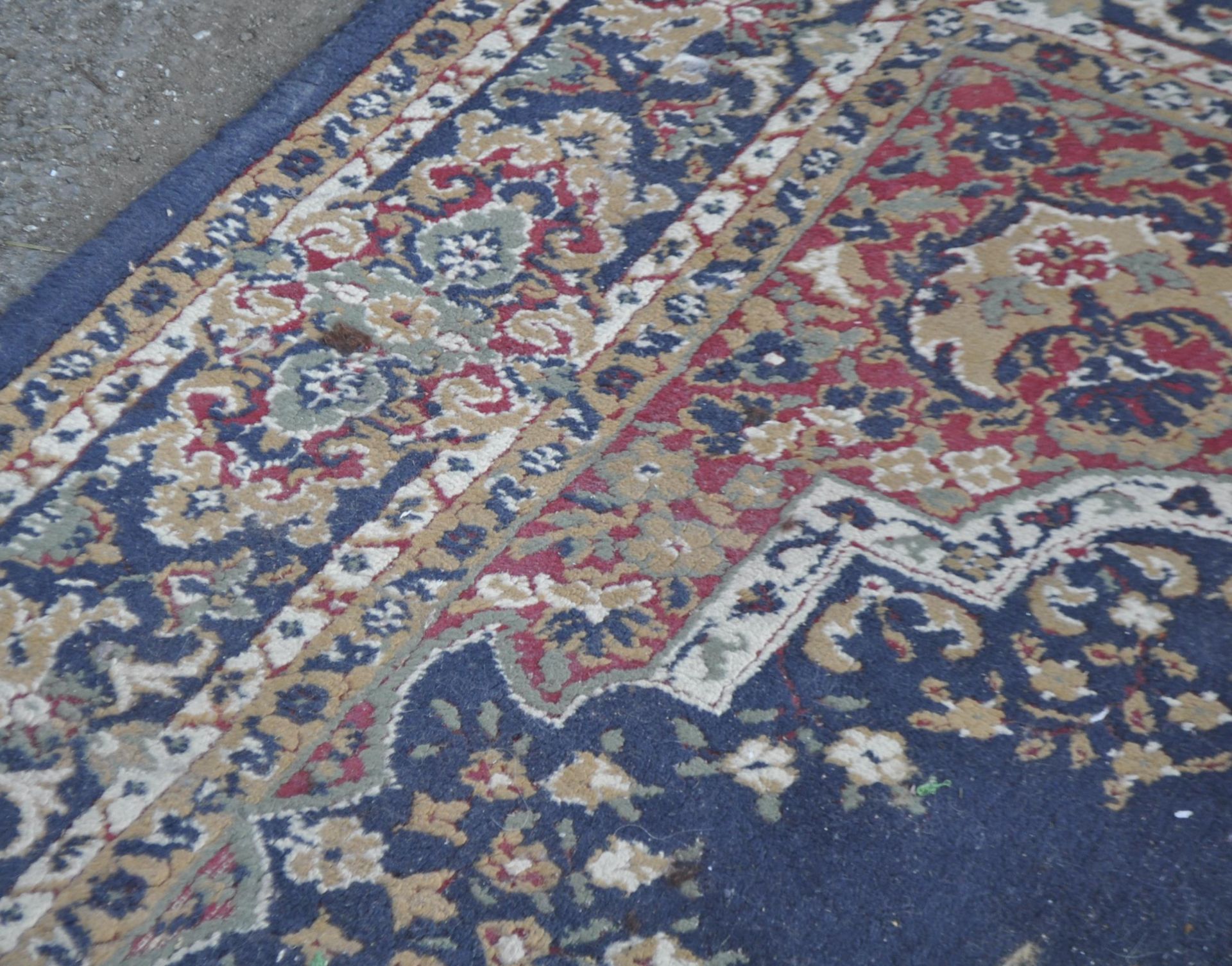 20TH CENTURY PERSIAN ISLAMIC WOOL RUG CARPET - Image 5 of 5