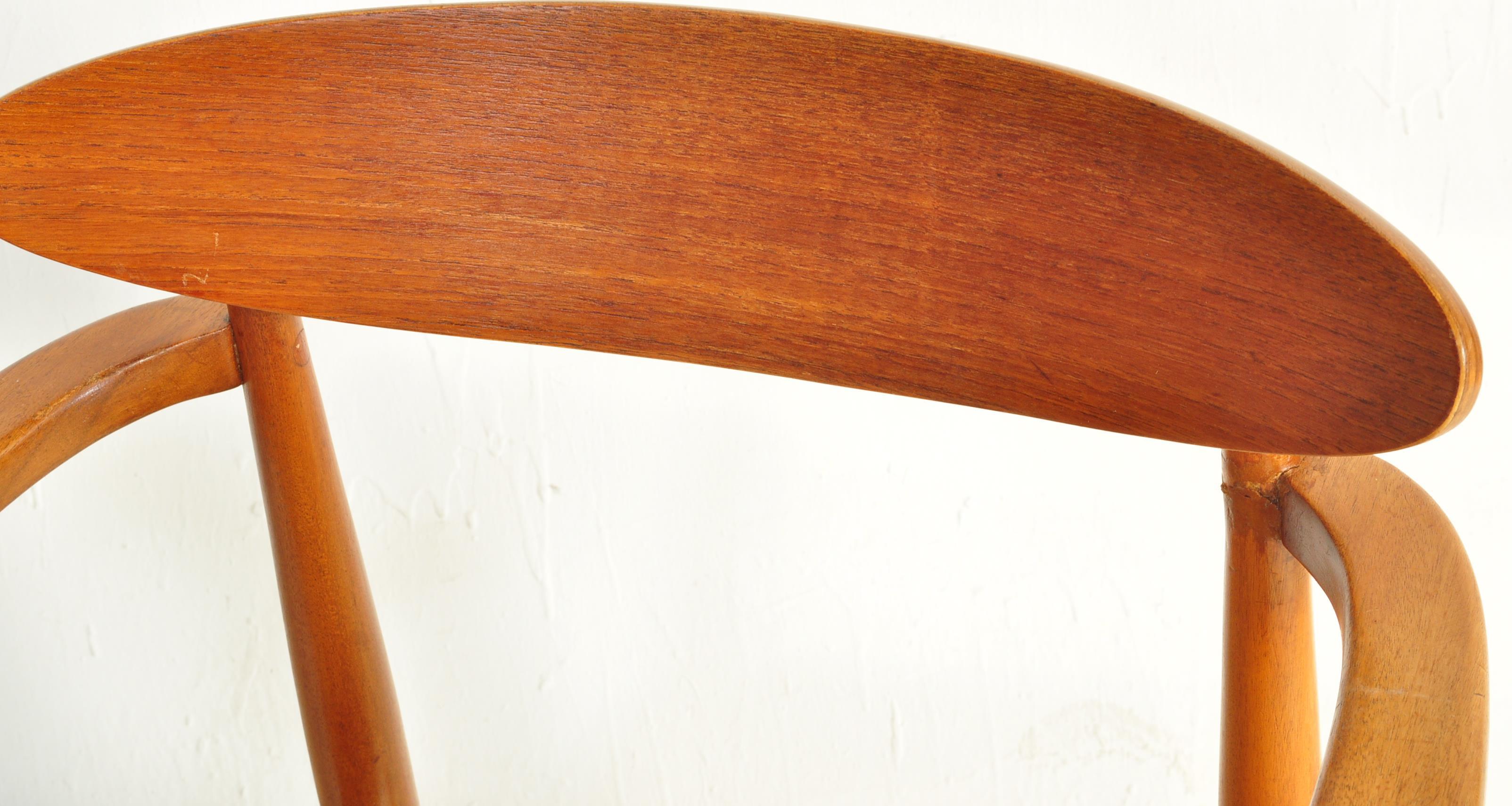 PAIR OF MID 20TH CENTURY DANISH TEAK DINING CHAIRS CARVERS - Image 3 of 5