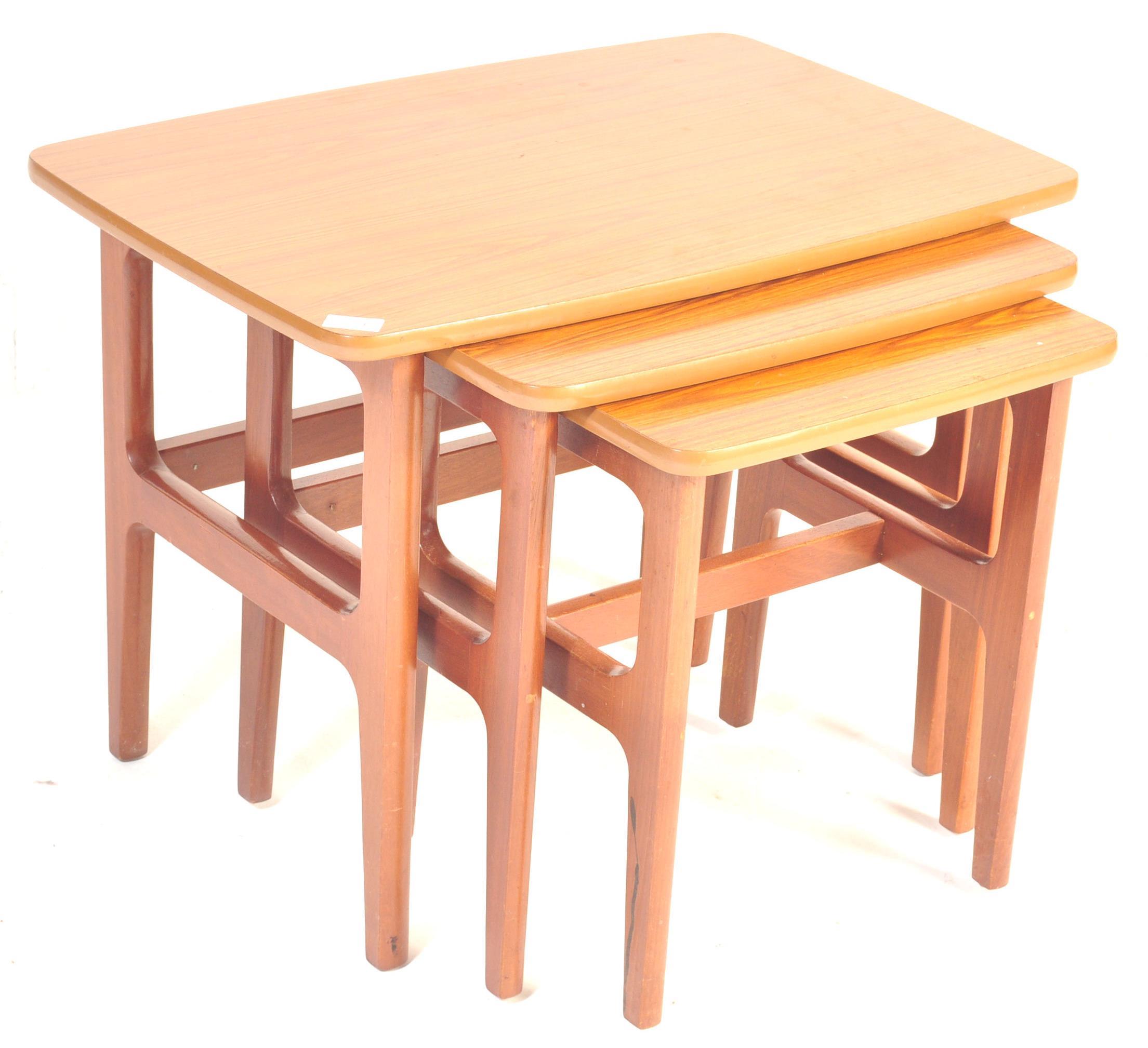 RETRO NEST OF GRADUATING TABLE BY SCHREIBER - Image 4 of 6