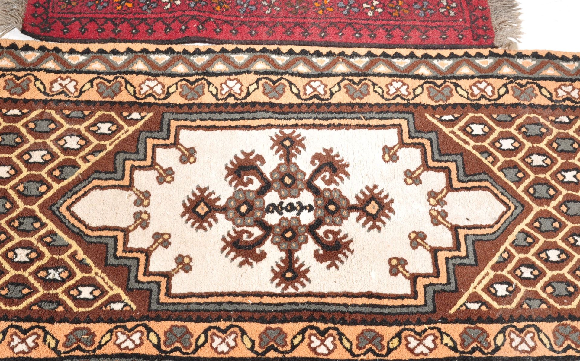 COLLECTION OF WOOL ON WOOL PERSIAN FLOOR CARPET RUGS - Image 4 of 6