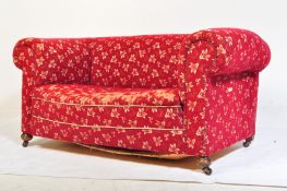 VICTORIAN 19TH CENUTRY CHESTERFIELD DROP ARM SOFA SETTEE
