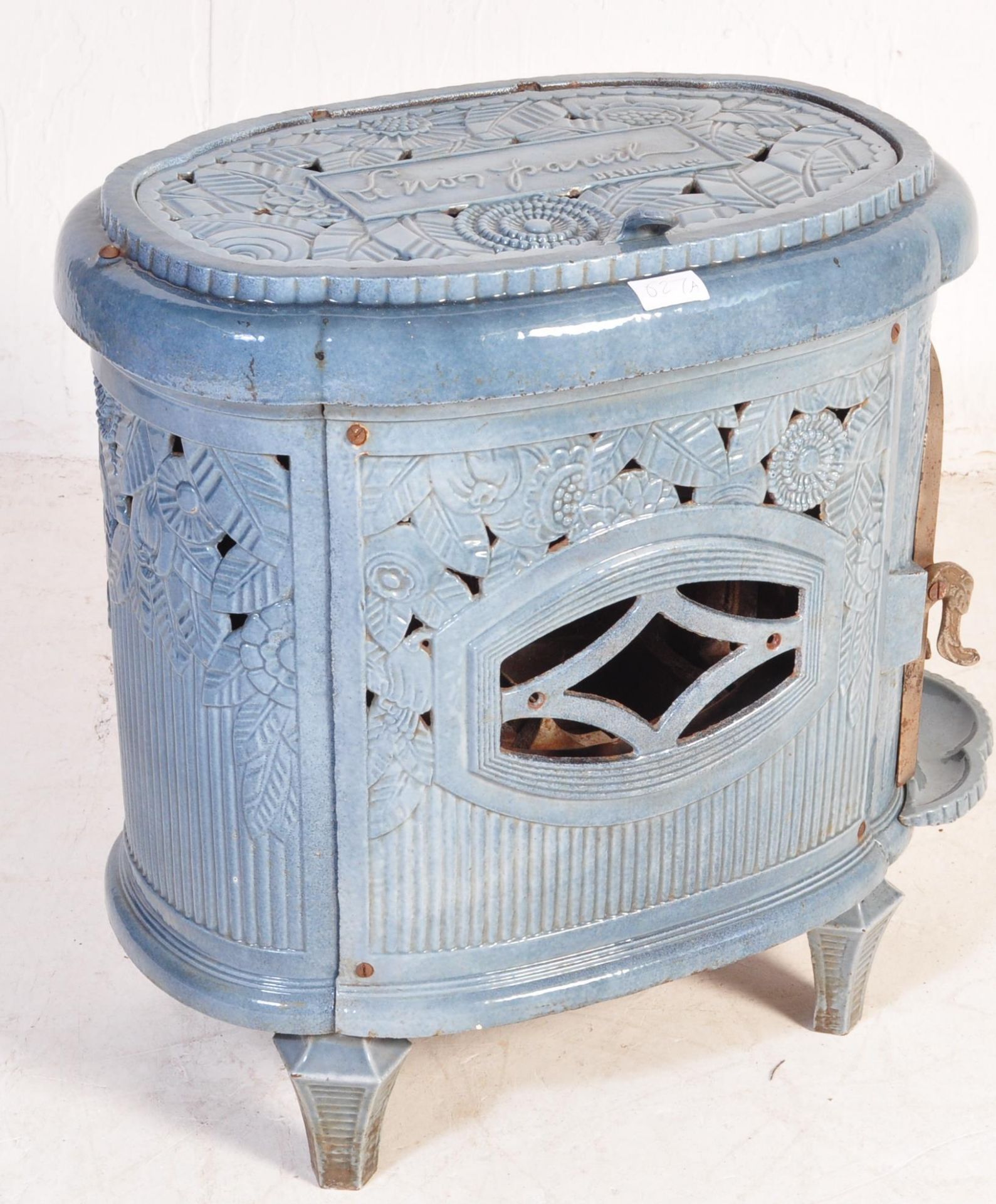 FRENCH ENAMEL WOODBURNING STOVE - DEVILLE & CIE - Image 2 of 13