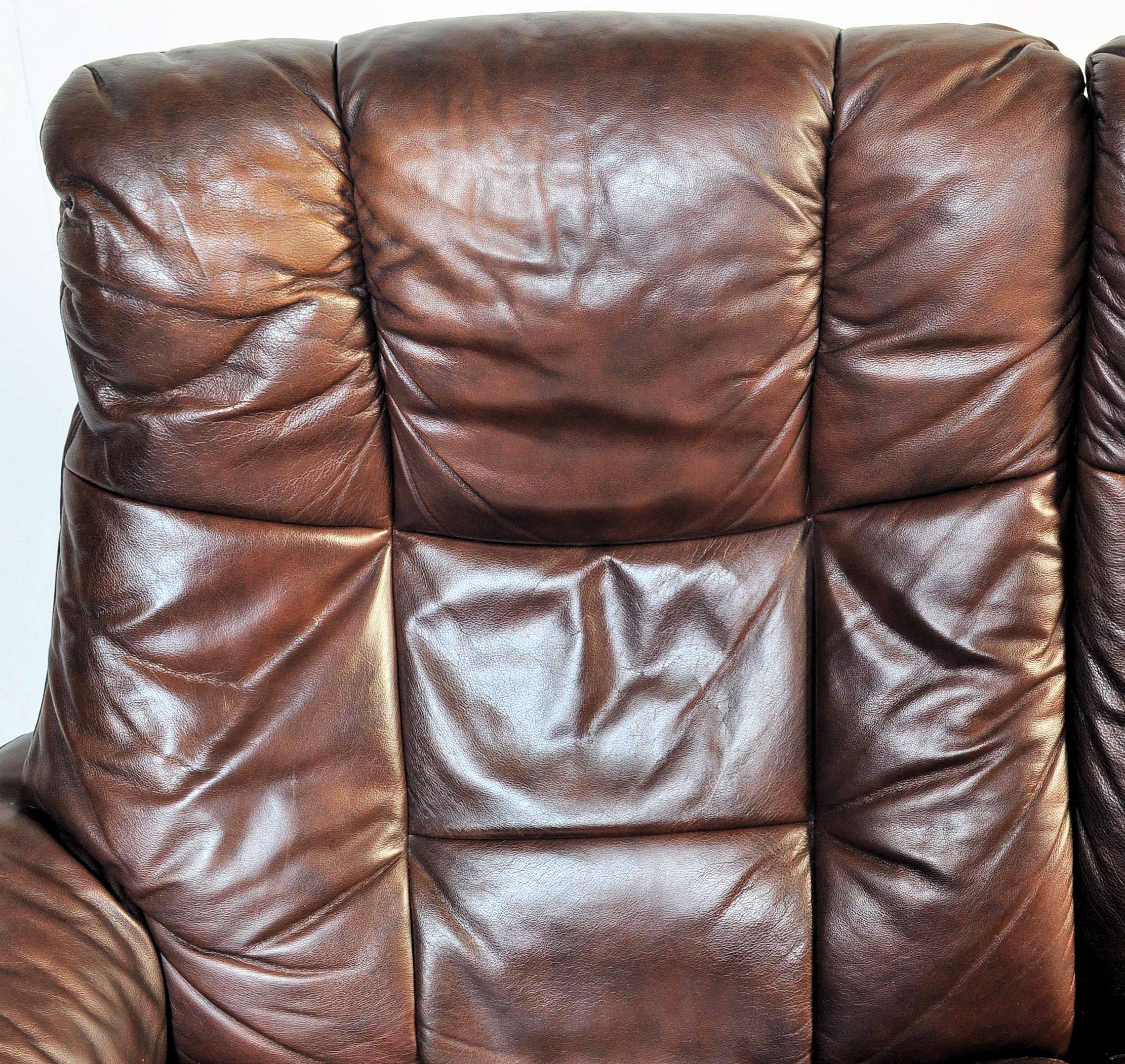 RETRO VINTAGE 20TH CENTURY EKORNES STRESSLESS BROWN LEATHER SOFA - Image 4 of 5