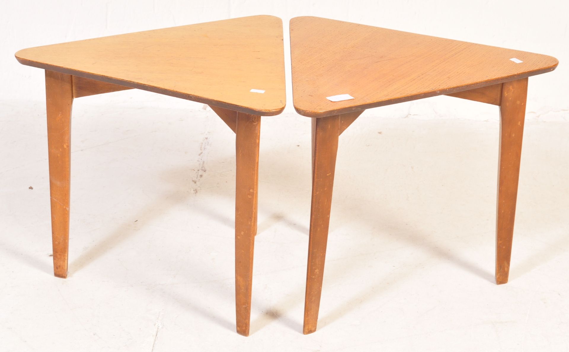 PAIR OF VINTAGE LEBUS LINK TRIANGULAR SIDE TABLES - Image 2 of 4