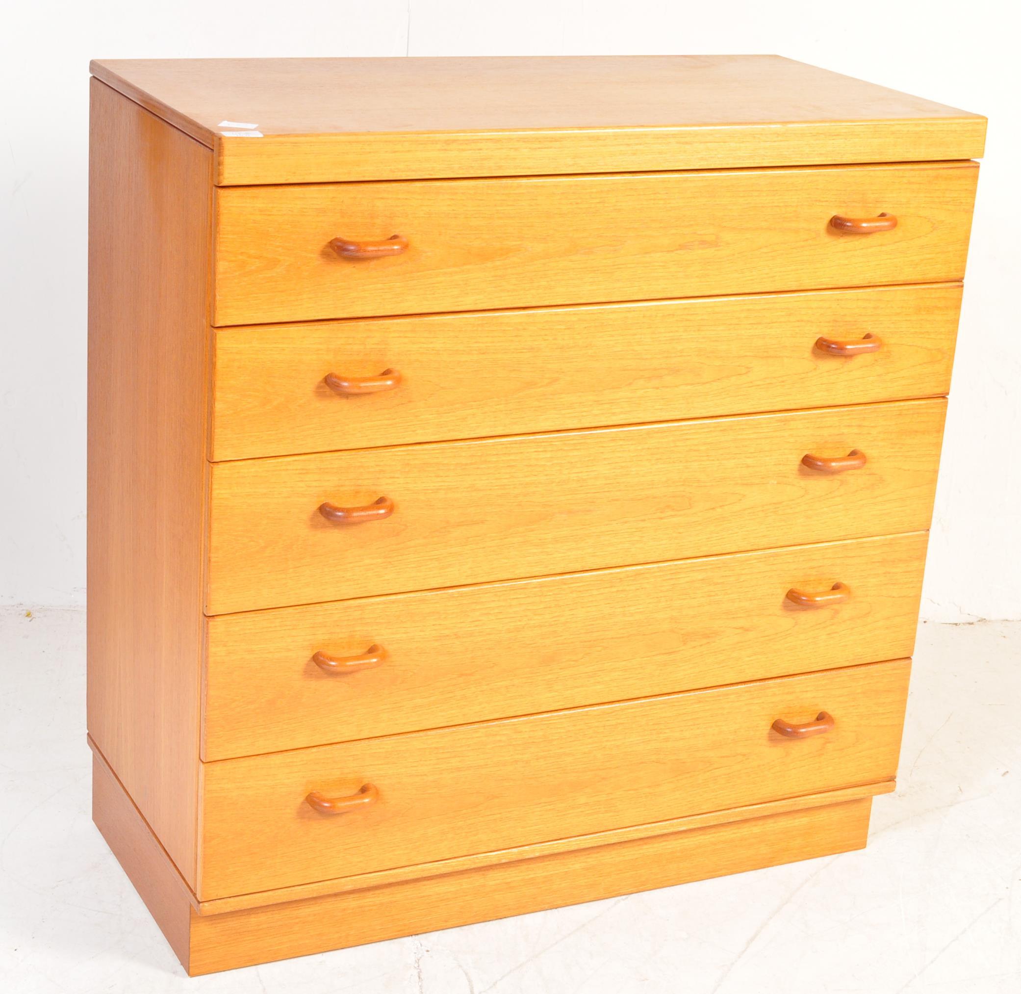 RETRO 20TH CENTURY TURNIDGE TEAK CHEST OF DRAWERS - Image 2 of 7