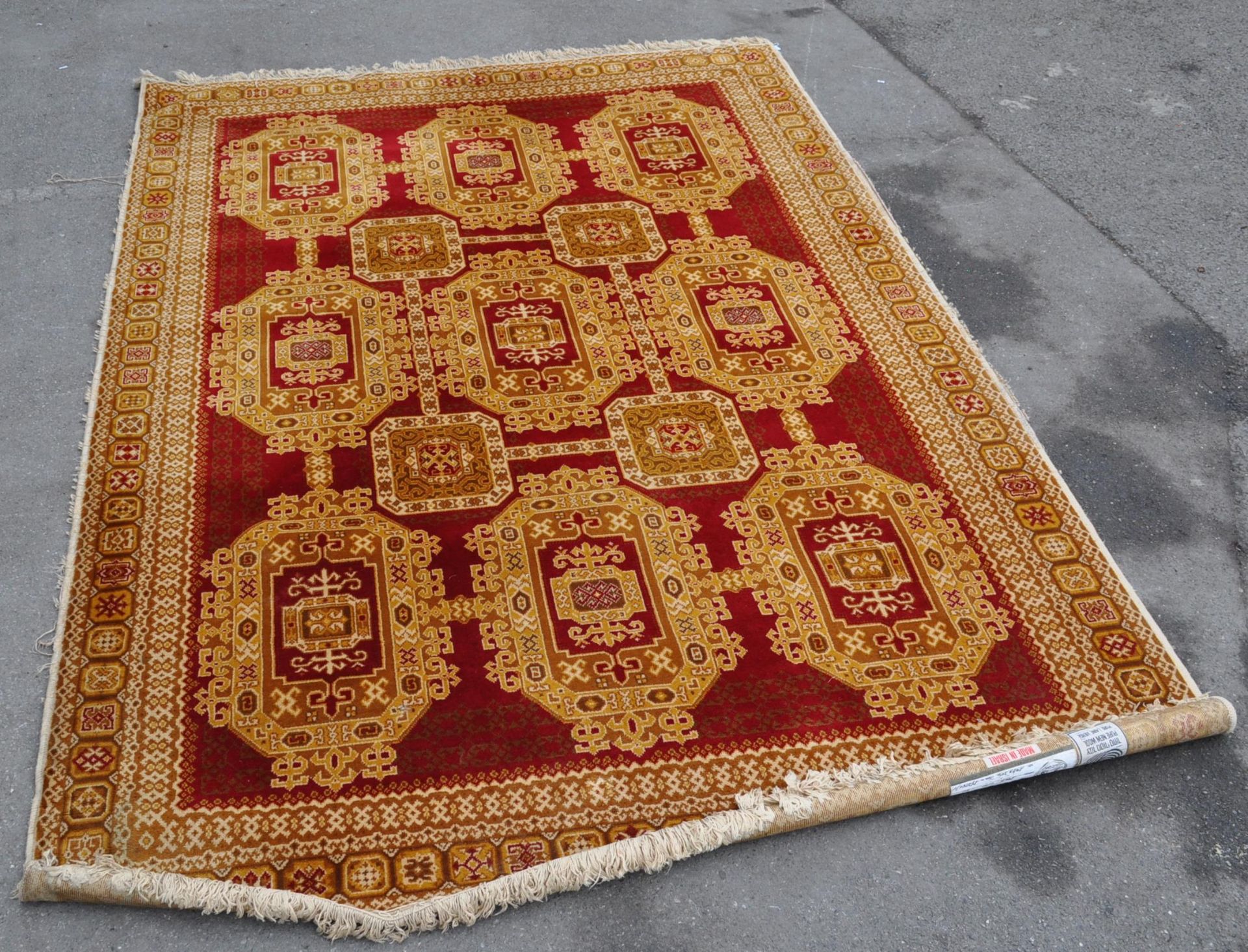 LARGE 20TH CENTURY RED GROUND FLOOR RUG CARPET