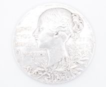 SILVER MEDALLION QUEEN VICTORIA 1897 DIAMOND JUBILEE