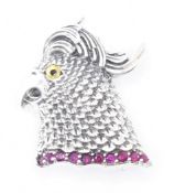SILVER PARROT BROOCH SET WITH PINK STONES