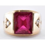 14CT GOLD & SYNTHETIC RUBY RING