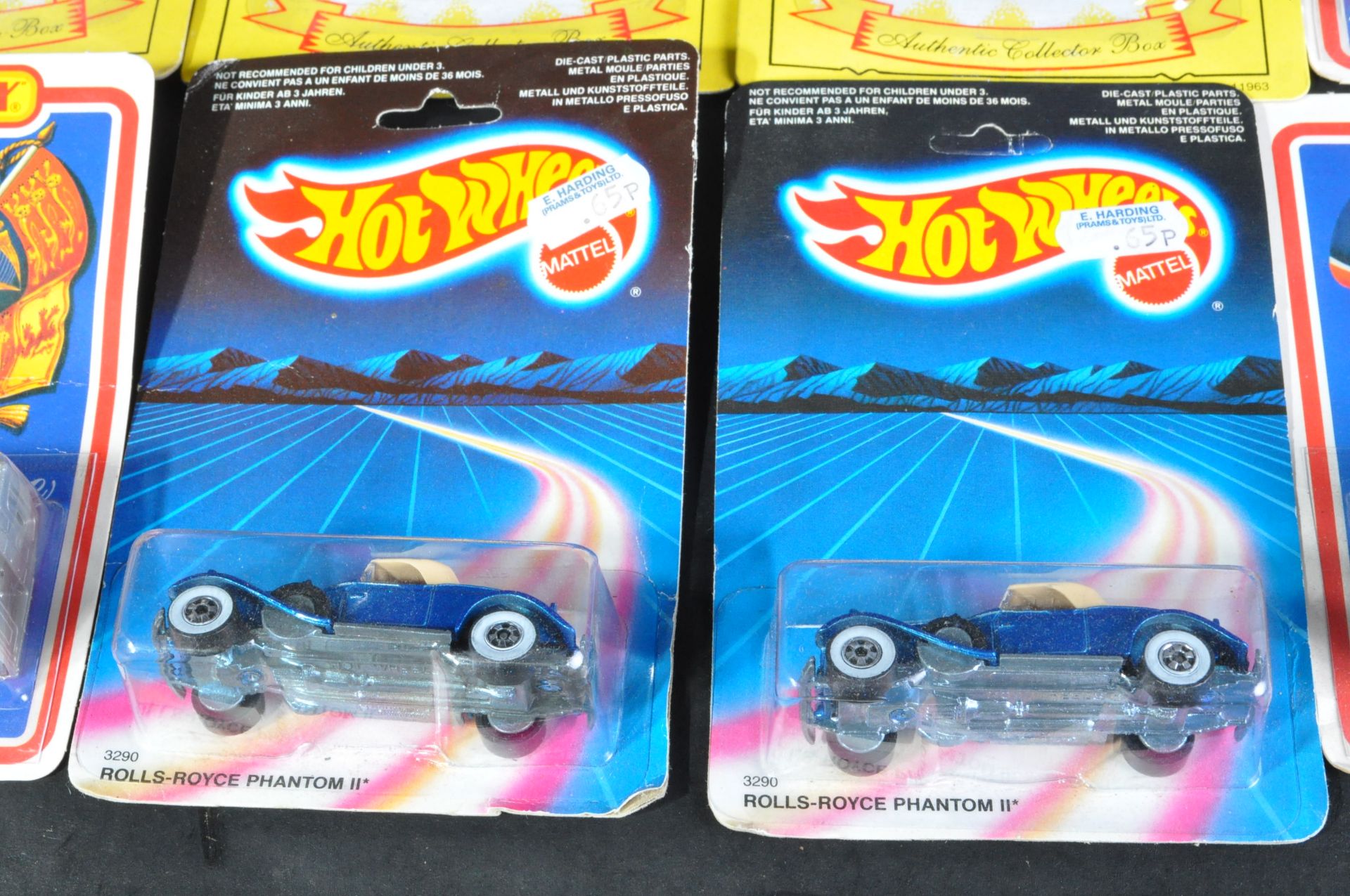 A collection of assorted vintage Mattel Hotwheels and Lesney Matchbox diecast models to include; x2 - Bild 3 aus 6