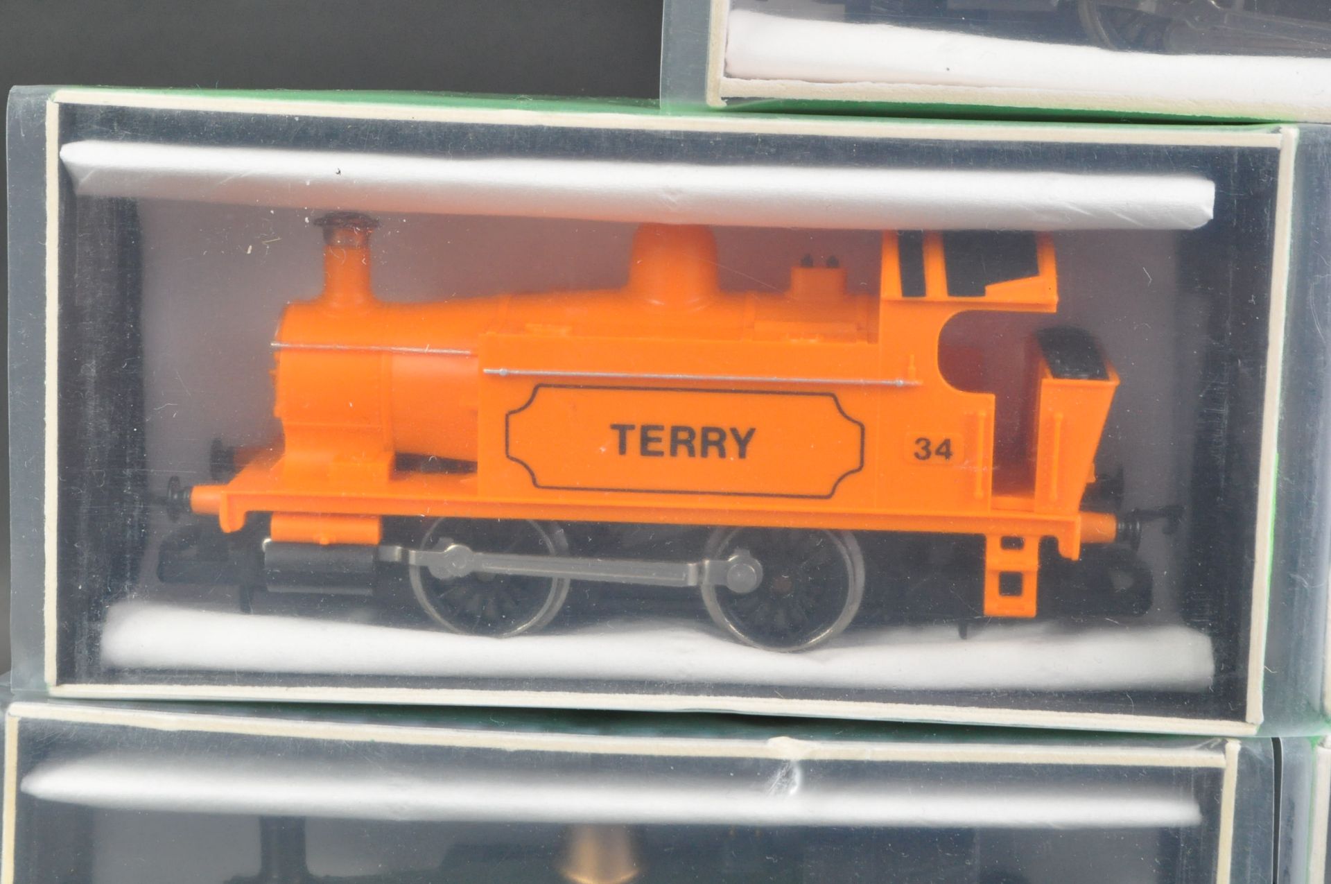 COLLECTION OF X5 HORNBY RECONDITIONED CLASS 101 TANK LOCOS - Image 5 of 6