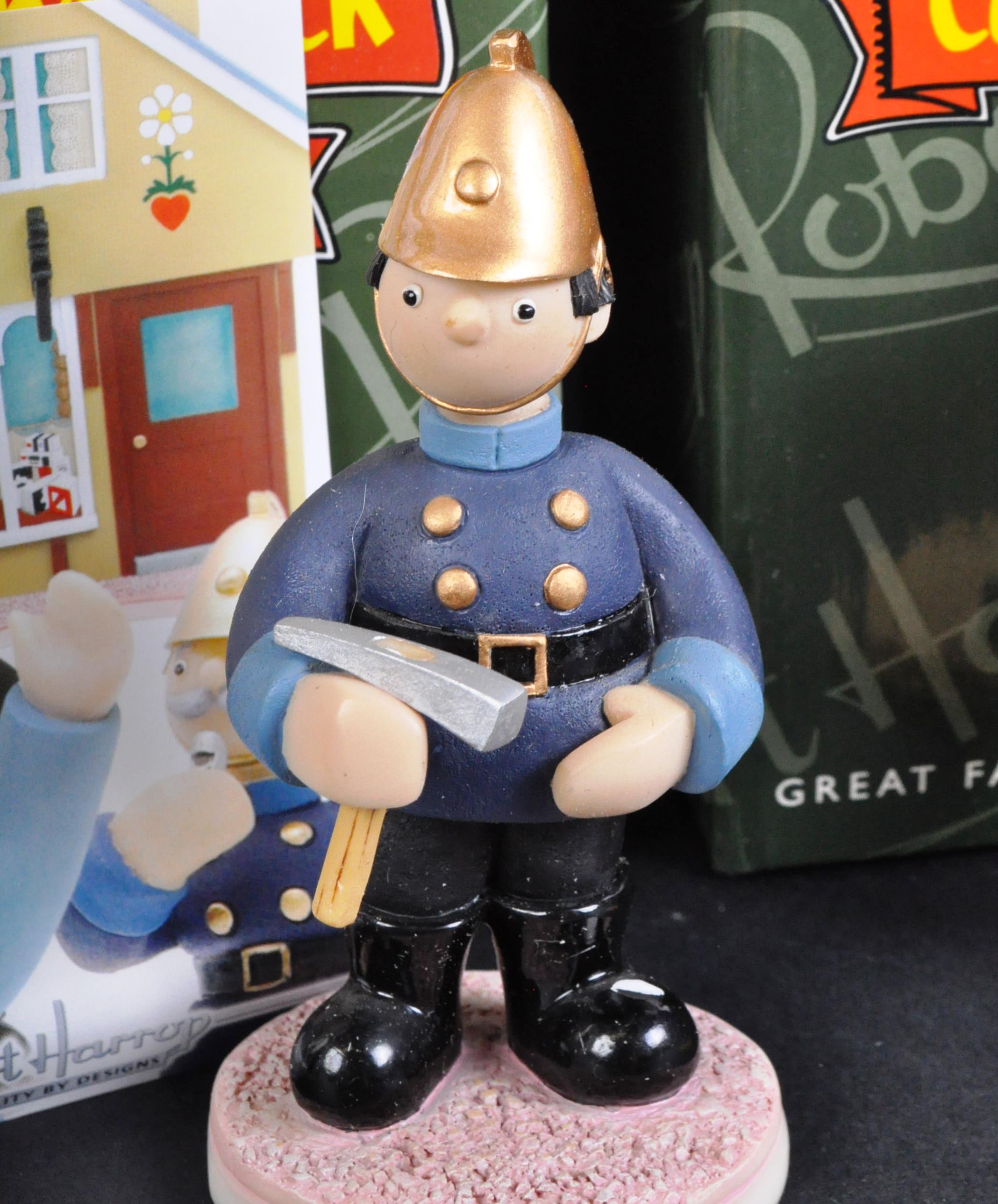 CAMBERWICK GREEN – ROBERT HARROP – FIGURINES / STATUES - Image 3 of 7