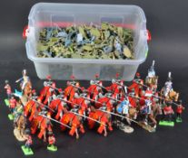 LARGE COLLECTION OF ASSORTED TOY SOLDIERS
