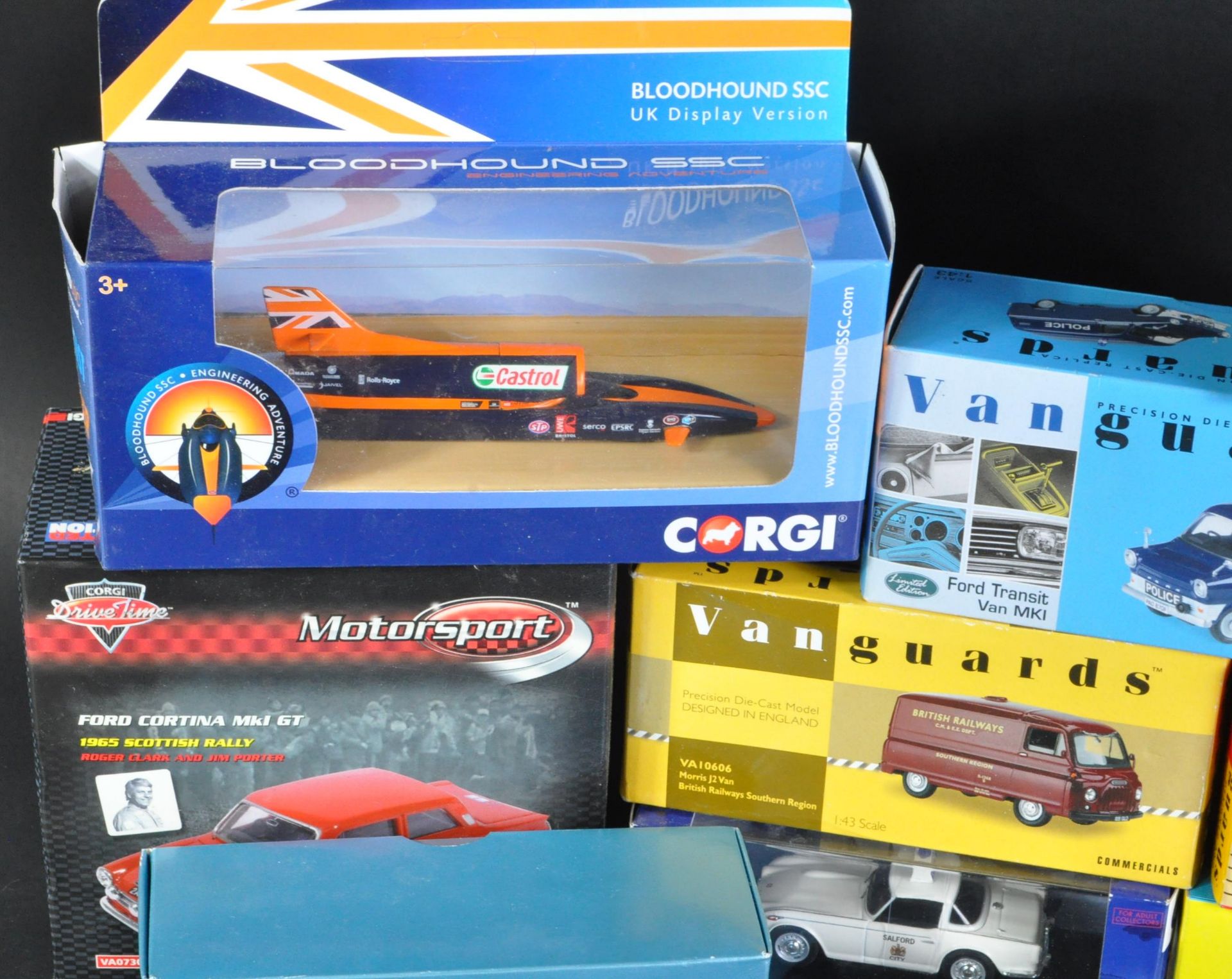 COLLECTION OF ASSORTED DIECAST MODEL CARS & OTHER VEHICLES - Image 3 of 7