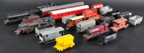 COLLECTION OF ASSORTED 00 GAUGE LOCOMOTIVES & ROLLING STOCK