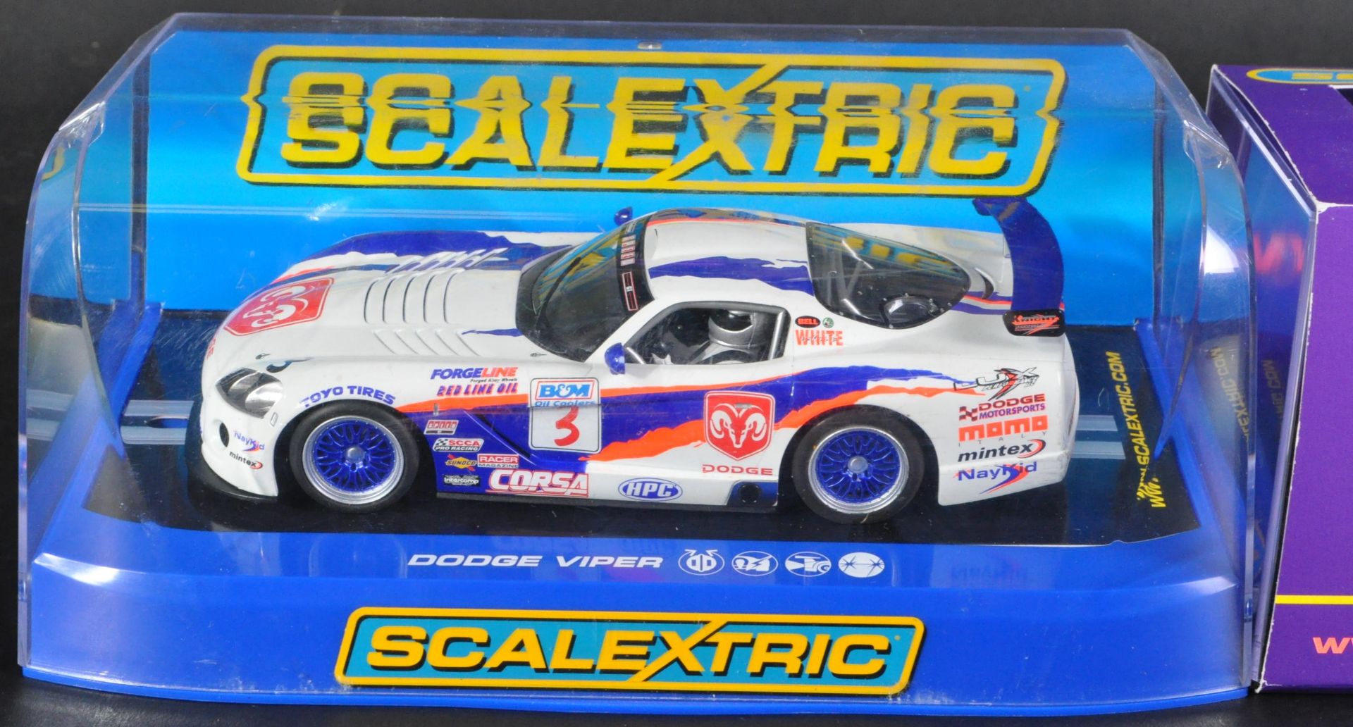 SCALEXTRIC - TWO 1/32 SCALE BOXED SLOT RACING CARS - Bild 2 aus 5