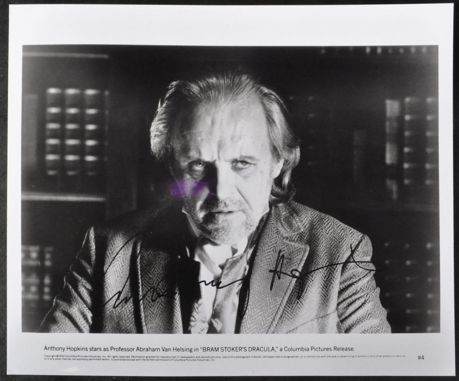 SIR ANTHONY HOPKINS - DRACULA - SIGNED 8X10" PHOTO - ACOA