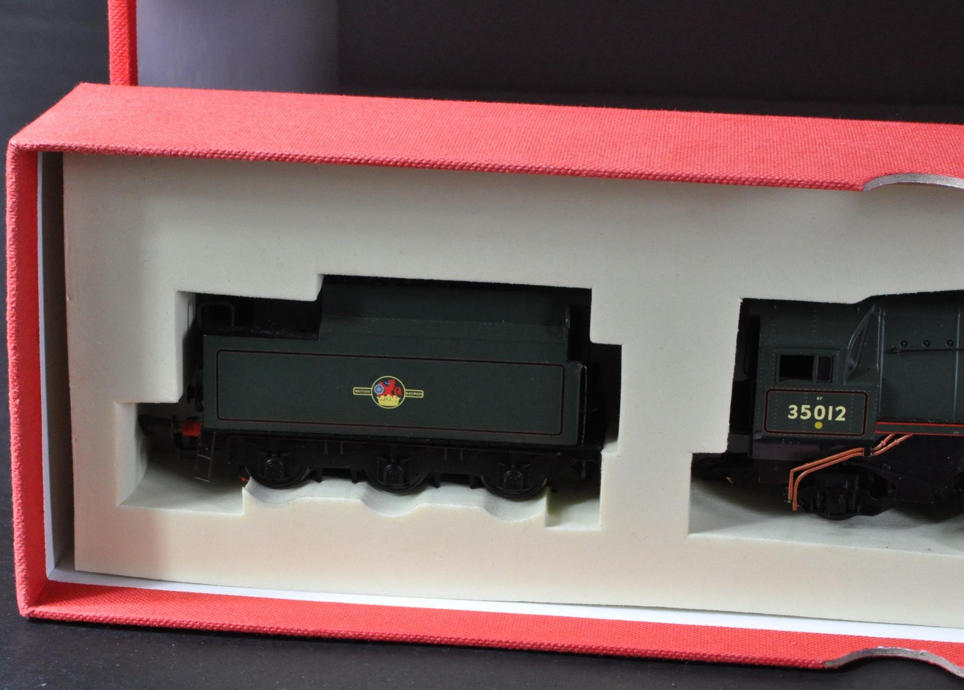 ORIGINAL HORNBY 00 GAUGE BOX SET ' ORIENT EXPRESS ' - Bild 5 aus 6