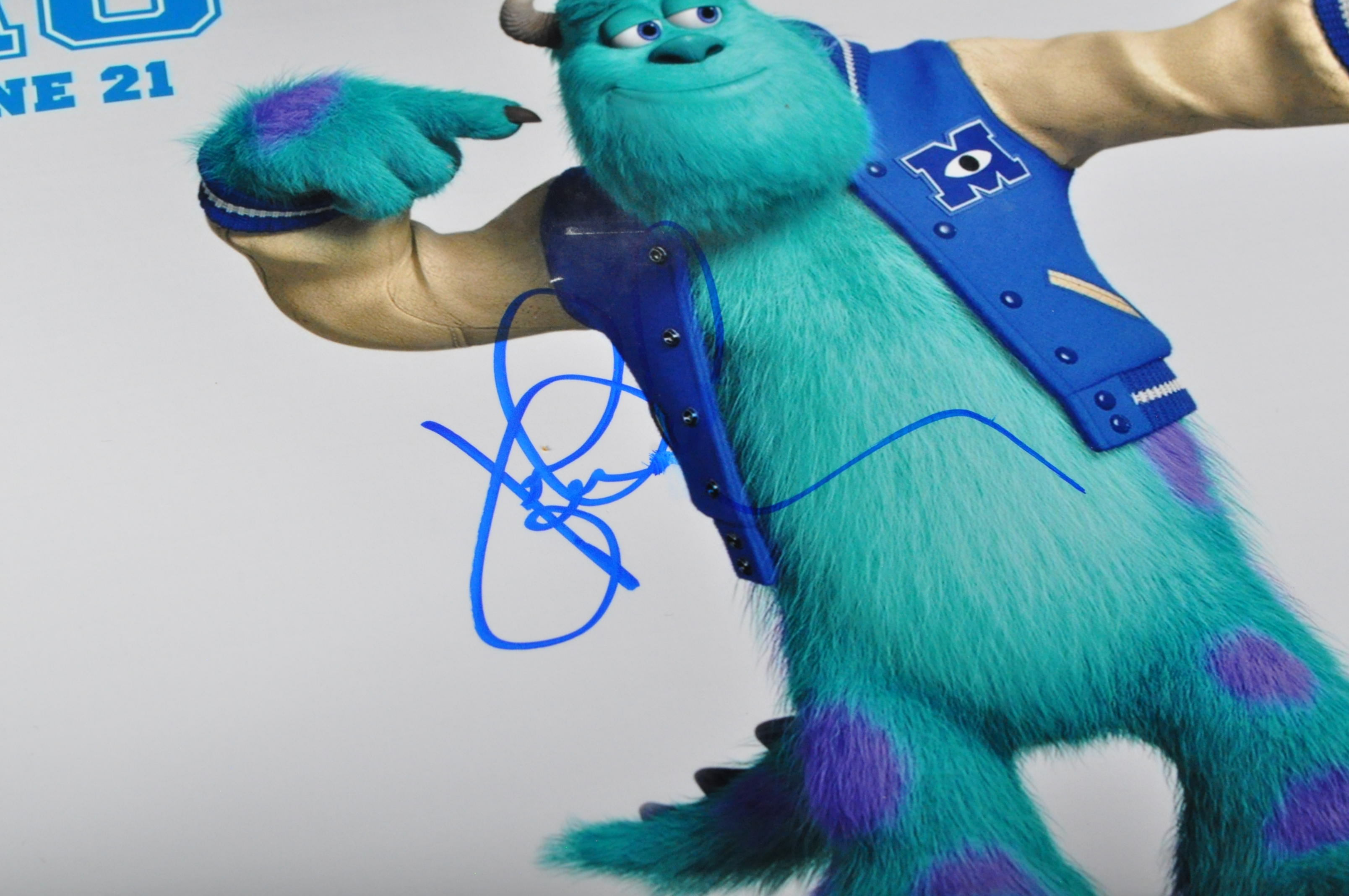 JOHN GOODMAN - MONSTERS INC - AUTOGRAPHED 8X10" PHOTO - AFTAL - Image 2 of 2