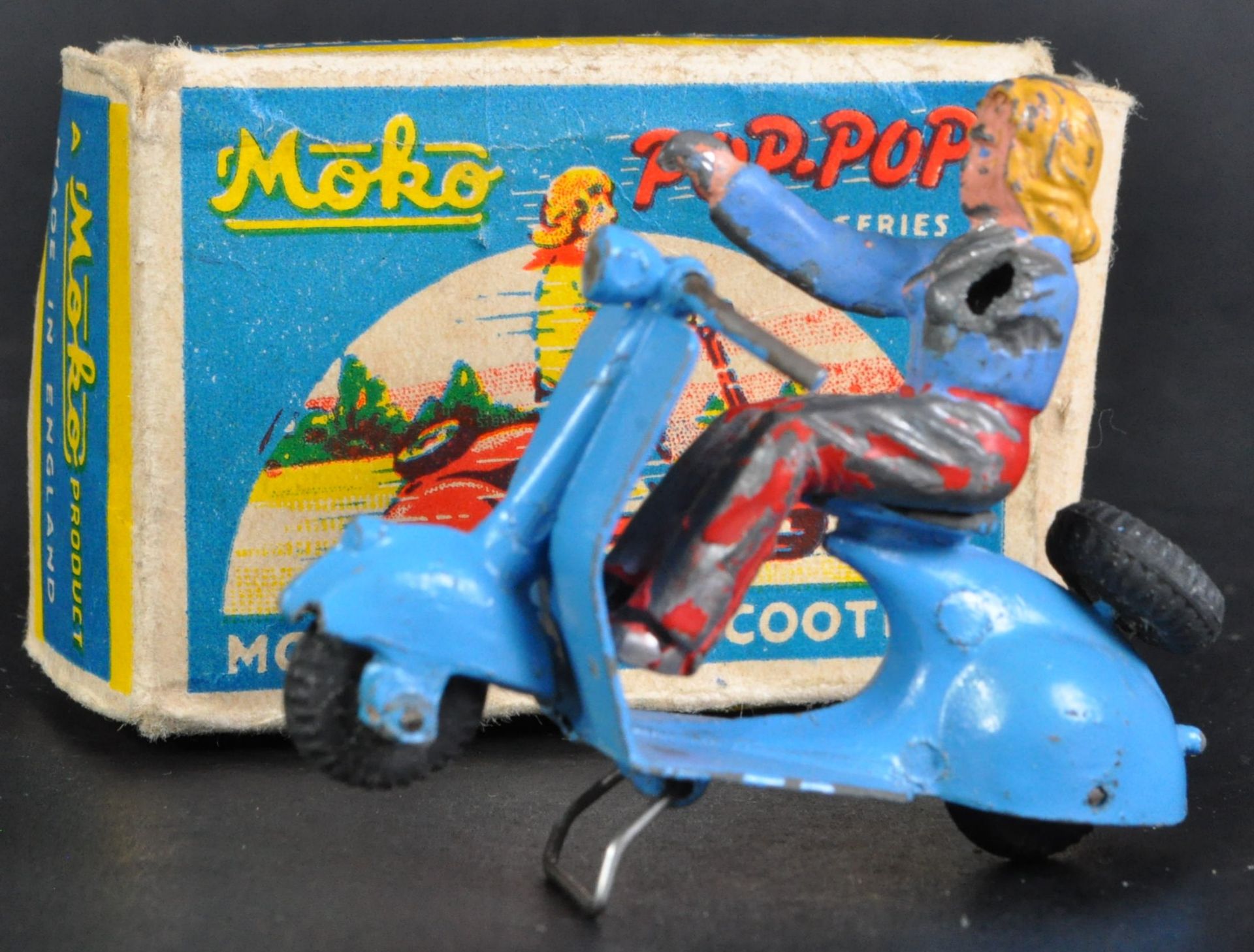 ORIGINAL VINTAGE MOKO POP-POP SERIES DIECAST MOTOR SCOOTER