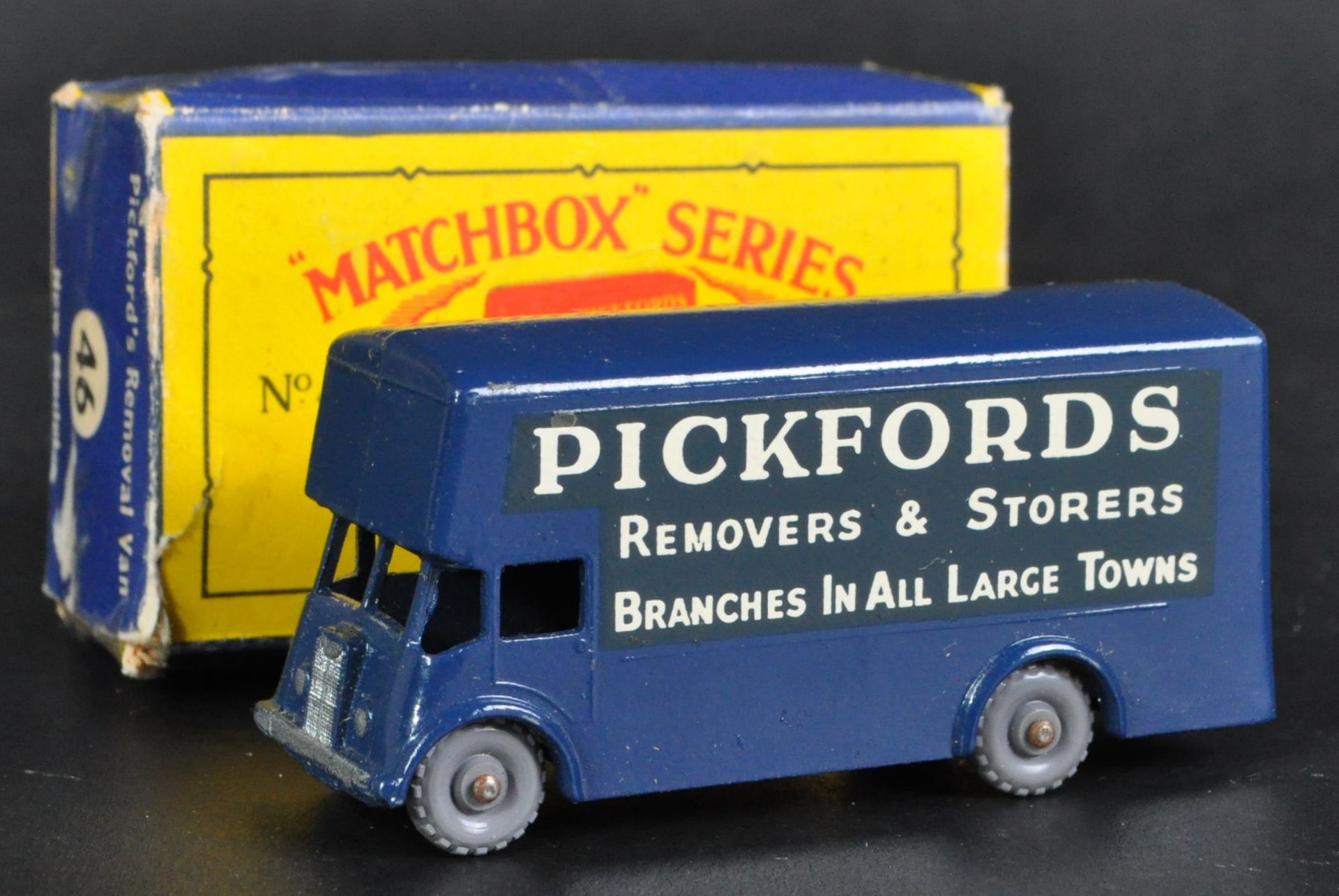 ORIGINAL VINTAGE MATCHBOX MOKO LESNEY DIECAST PICKFORDS VAN