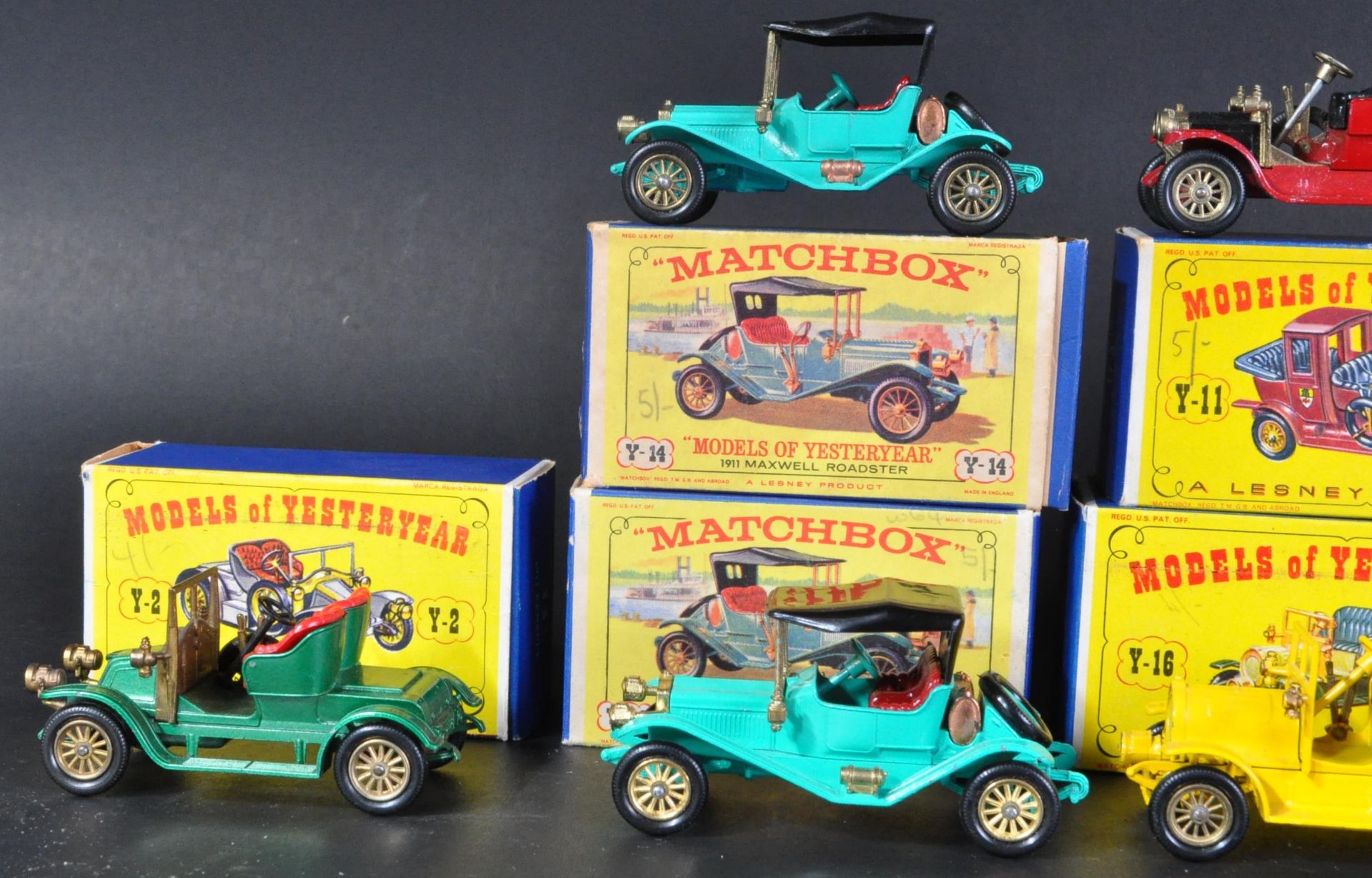 COLLECTION OF VINTAGE LESNEY MATCHBOX MODELS OF YESTERYEAR DIECAST - Bild 2 aus 6