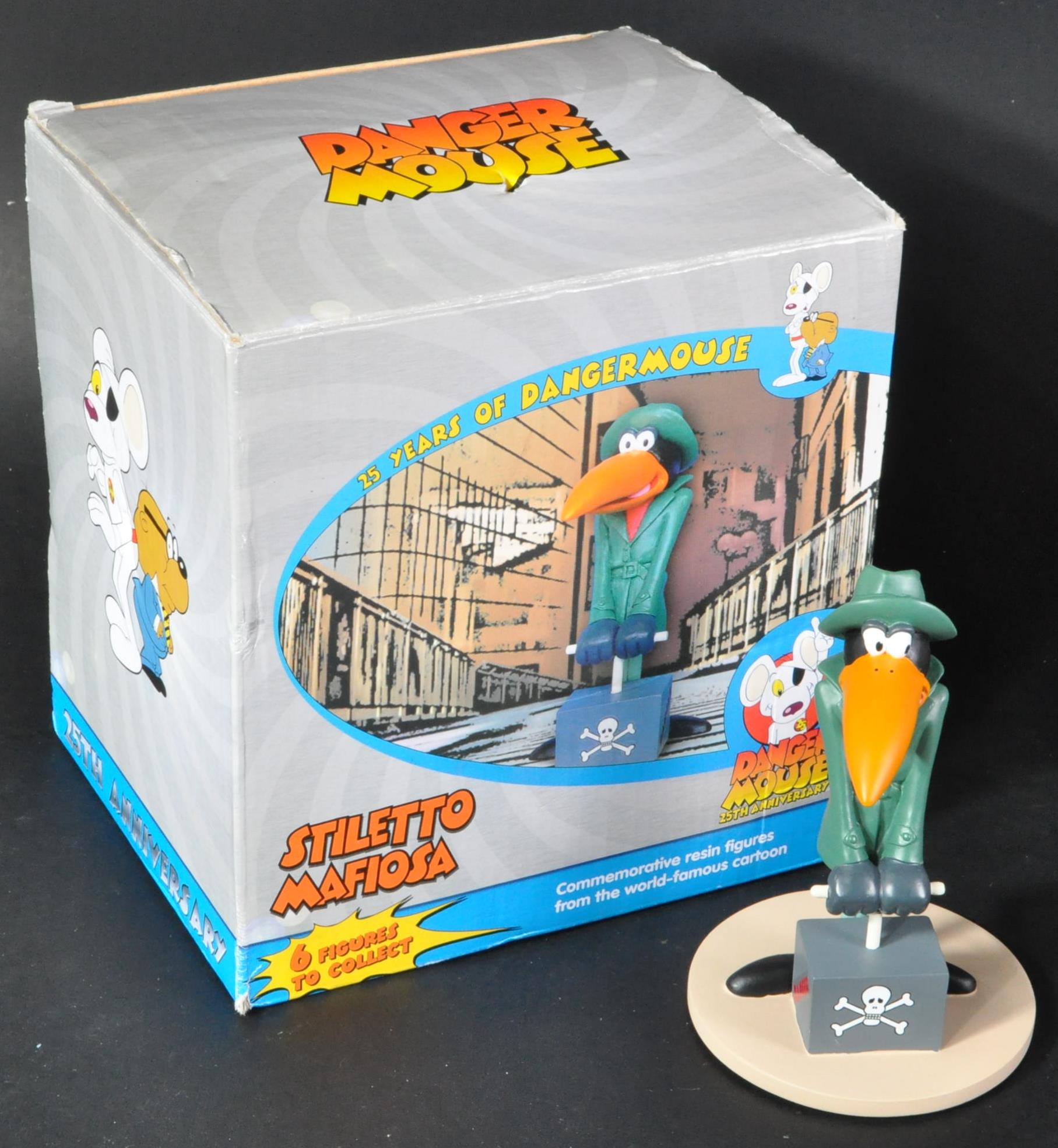 DANGER MOUSE - 25TH ANNIVERSARY COMMEMORATIVE FIGURES - Image 3 of 9