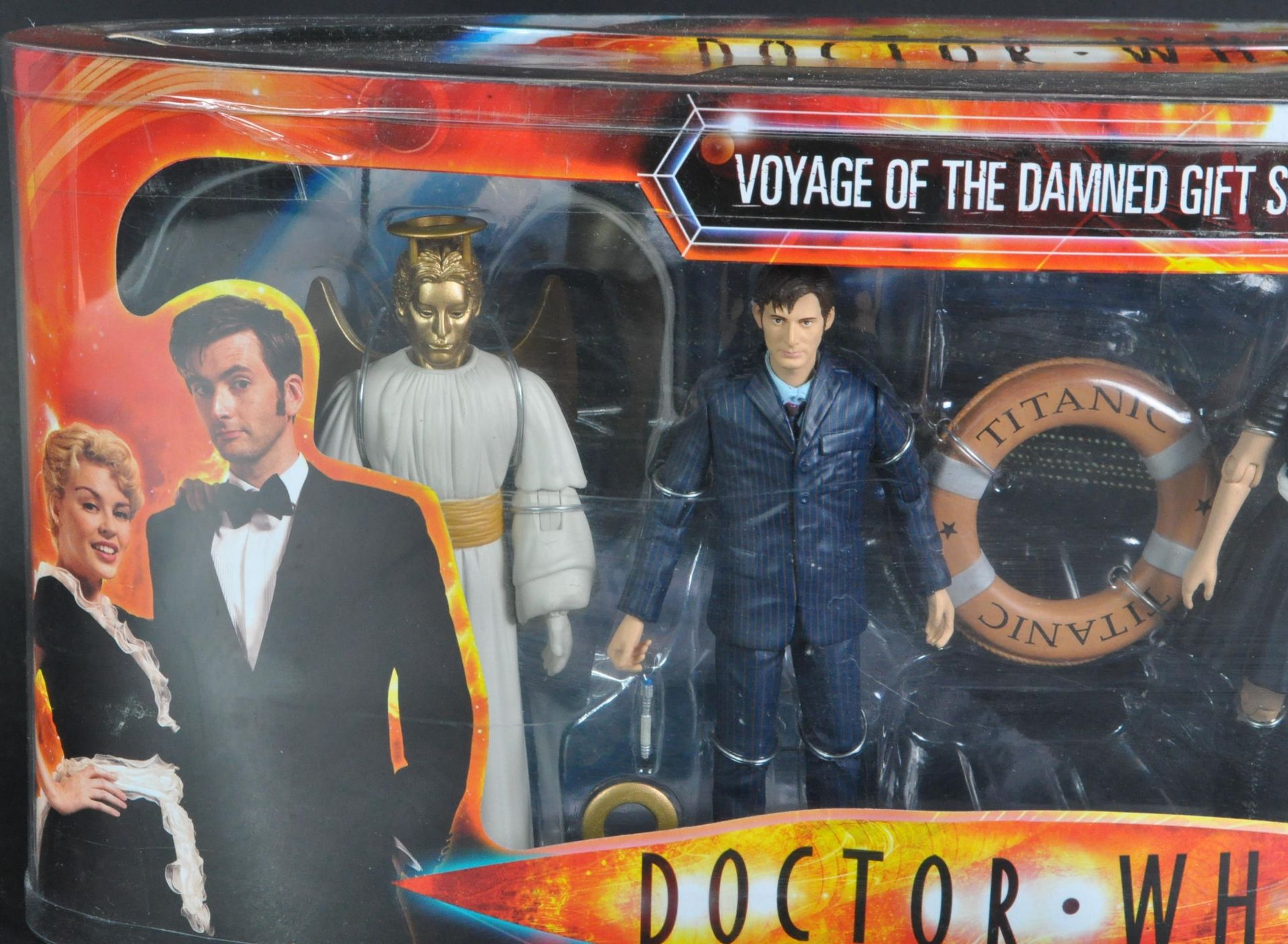 DOCTOR WHO - CHARACTER OPTIONS - VOYAGE OF THE DAMNED GIFT SET - Bild 2 aus 5
