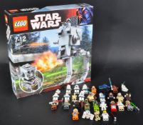 LEGO - LEGO STAR WARS 7657 AT-ST AND COLLECTION OF MINIFIGURES