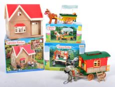 COLLECTION OF X3 VINTAGE SYLVANIAN FAMILIES PLAYSETS