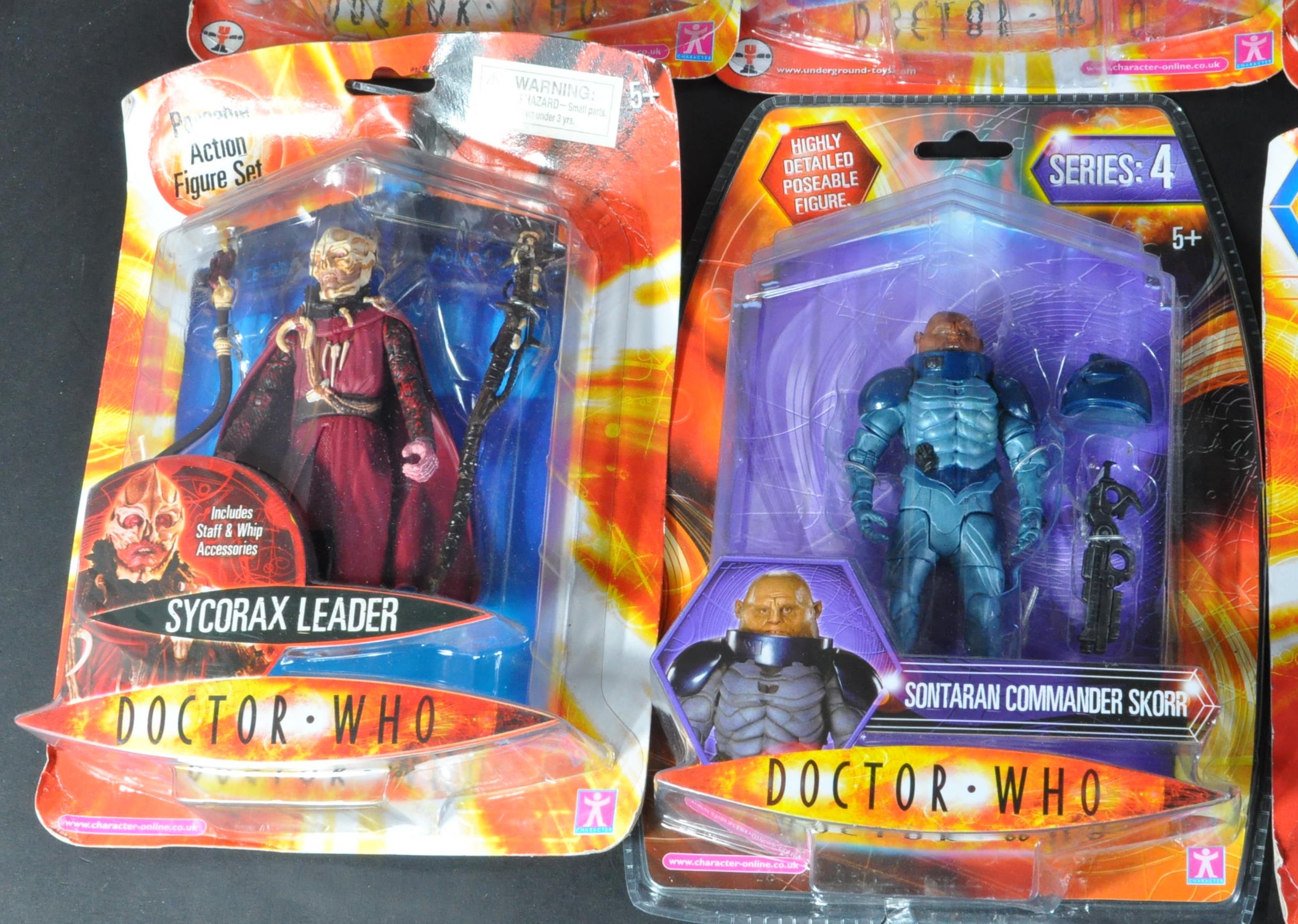 DOCTOR WHO - CHARACTER OPTIONS - COLLECTION OF ACTION FIGURES - Image 4 of 7