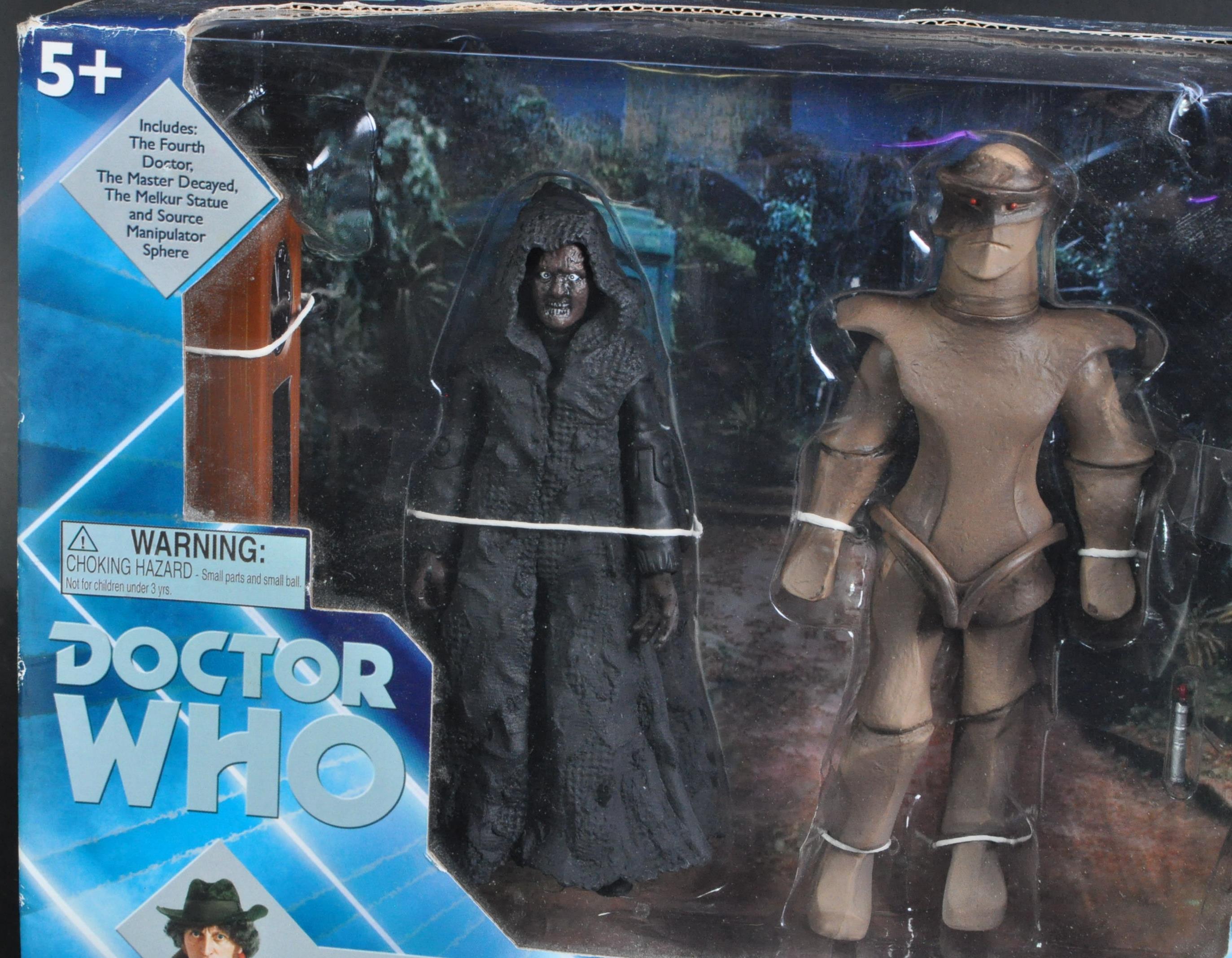 DOCTOR WHO - CHARACTER OPTIONS - 4TH DOCTOR ACTION FIGURE SET - Image 2 of 4