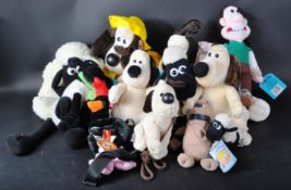 WALLACE & GROMIT - COLLECTION OF VINTAGE STUFFED TOYS