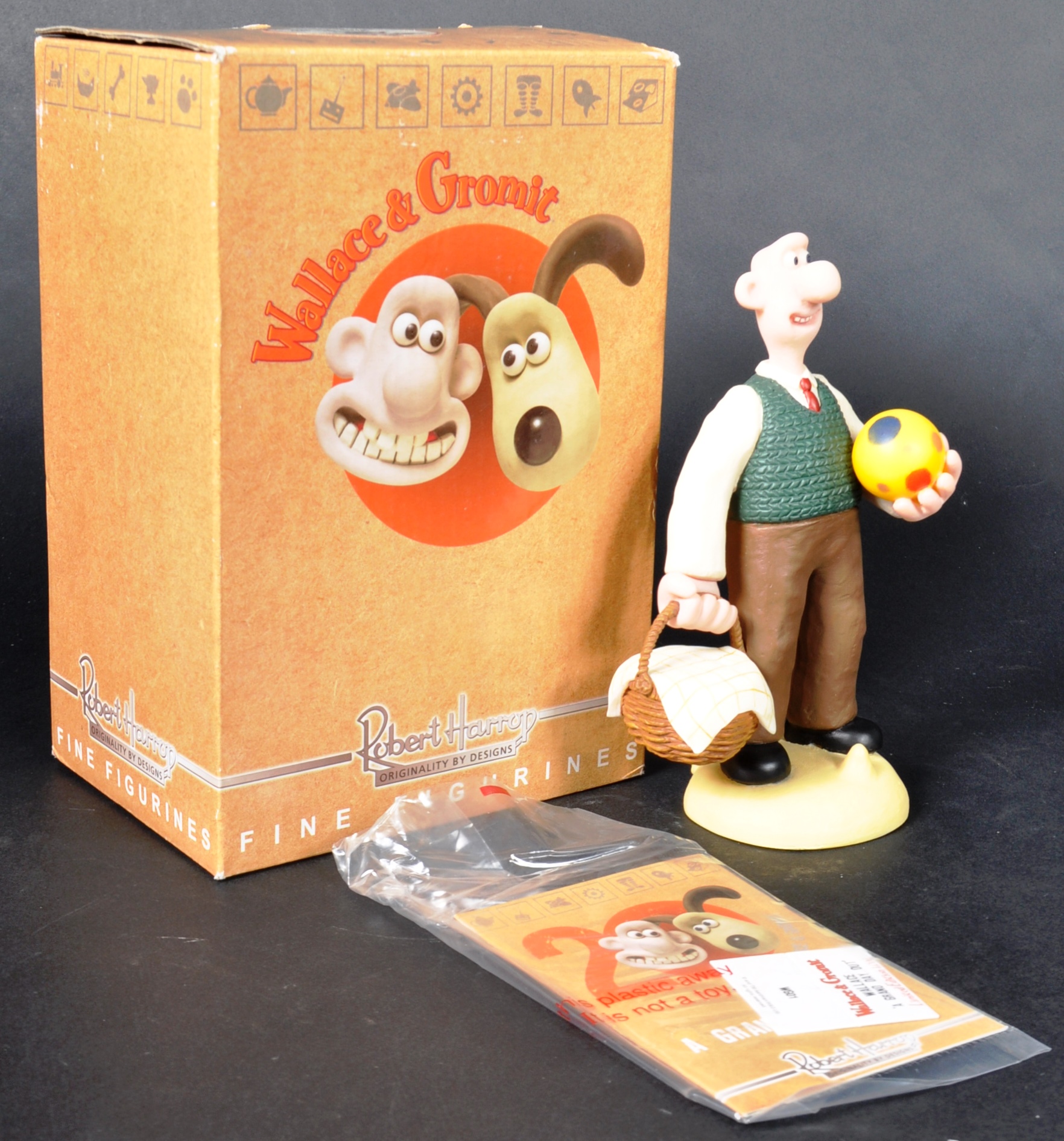 WALLACE & GROMIT - ROBERT HARROP - SIGNED LIMITED EDITION FIGURINE - Image 2 of 10