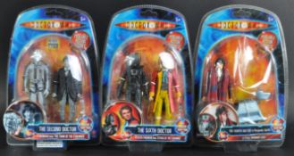 DOCTOR WHO - CHARACTER OPTIONS - DR WHO ACTION FIGURES