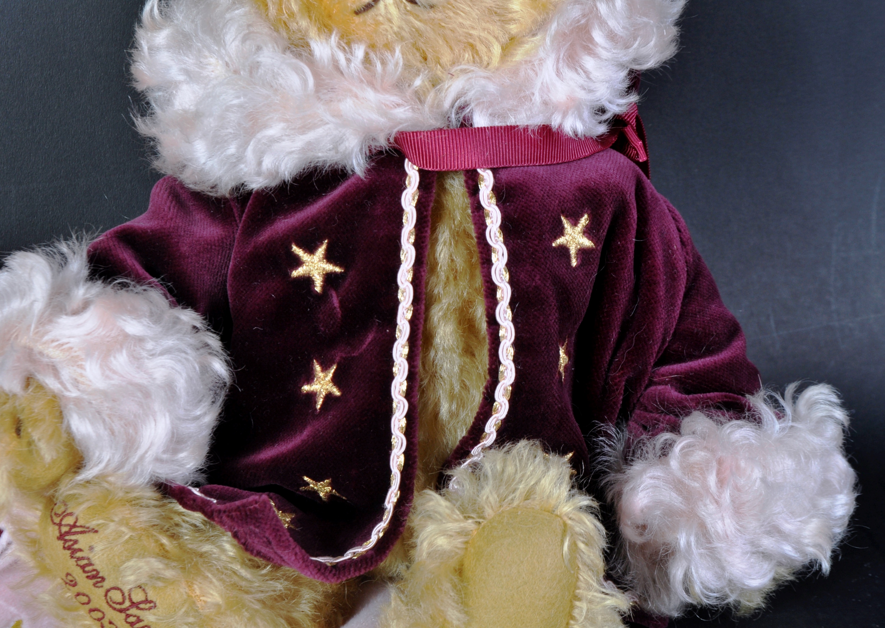 ORIGINAL GERMAN STEIFF SOFT TOY TEDDY BEAR ' ASIAN SANTA ' - Image 3 of 6