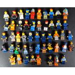 LARGE COLLECTION OF ASSORTED LEGO MINIFIGURES