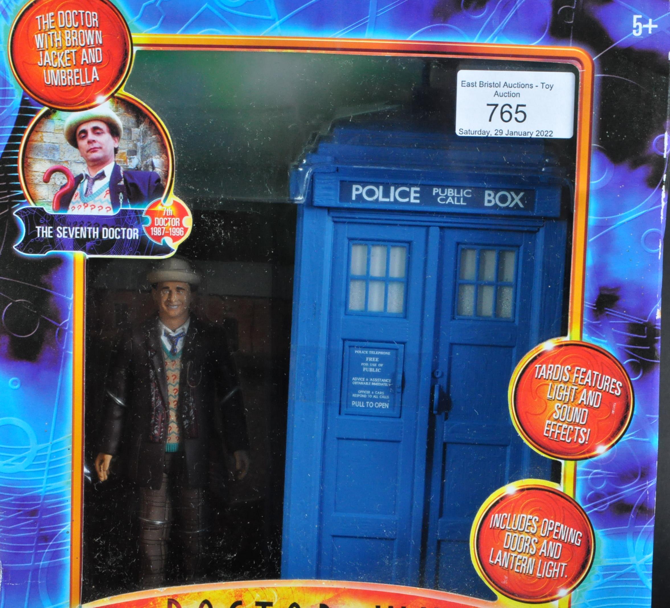 DOCTOR WHO - UNDERGROUND TOYS - SEVENTH DOCTOR ELECTRONIC TARDIS - Image 2 of 5
