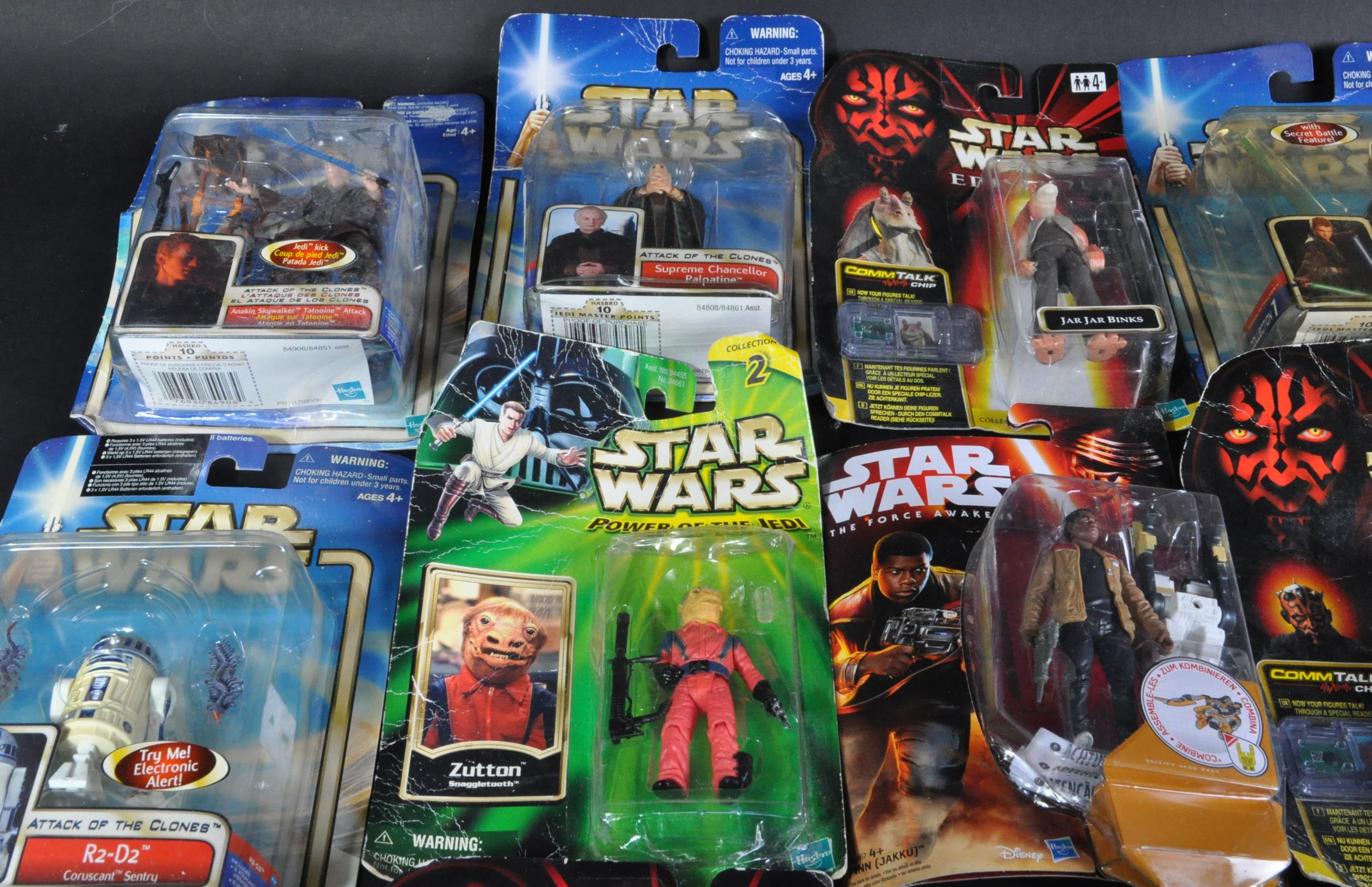 STAR WARS - COLLECTION OF KENNER / HASBRO CARDED ACTION FIGURES - Image 6 of 7