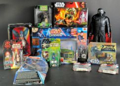 STAR WARS - LARGE COLLECTION OF ASSORTED BOXED PLAYSETS & FIGURES