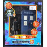 DOCTOR WHO - UNDERGROUND TOYS - FIRST DOCTOR TARDIS ACTION FIGURE SET