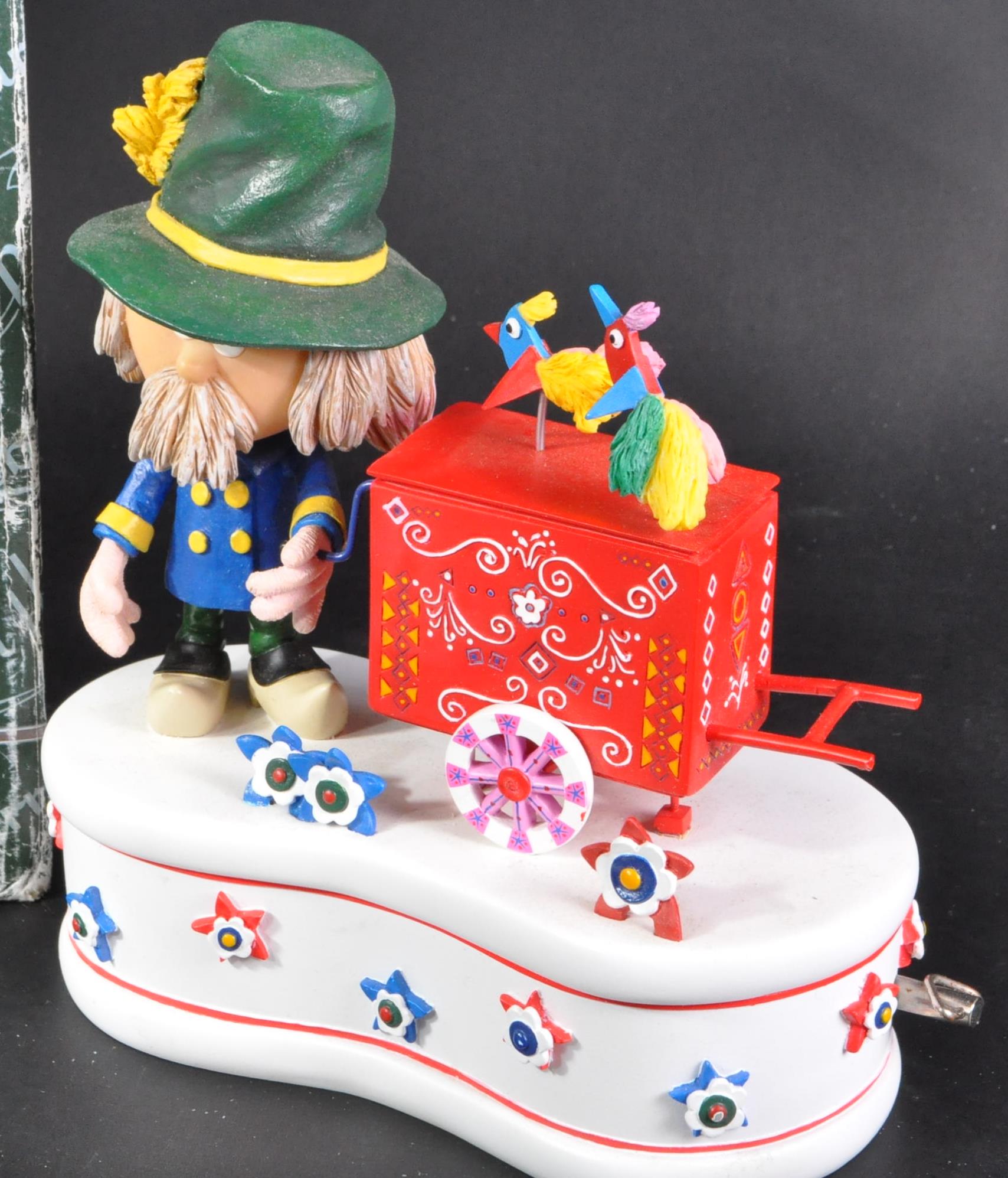 THE MAGIC ROUNDABOUT - ROBERT HARROP - FIGURINE / STATUE - Image 3 of 6